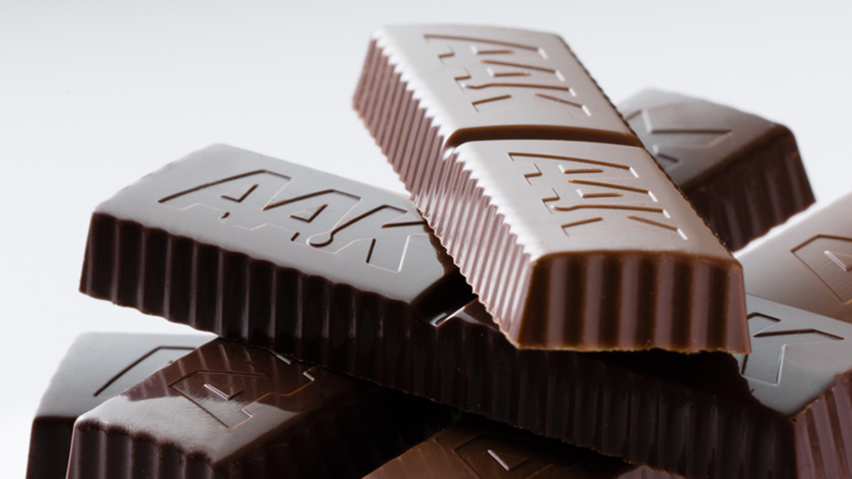 Chocolate bars with AAK logo - Chocolate and Confectionery - AAK